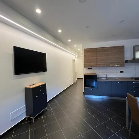 Apartamento Luminoso In Centro Palmi